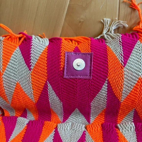 ⚡️Mega Sale⚡️Vibrant handwoven clutch with fringes and strap - Picture 6 of 12